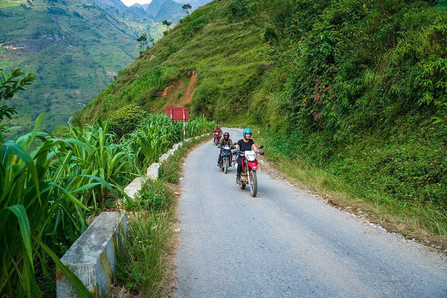ha-giang-loop-schedule-ha-giang-loop-duration-ha-giang-loop-trigyrvom-jpg Factors influencing optimal time for ha giang loop schedule