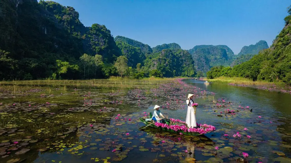 ninh-binh-scenic-viewpointsbest-viewpoints-ninh-binhninh-binh-pbaesvm-jpg Seasonal changes in scenic views ninh binh viewpoints