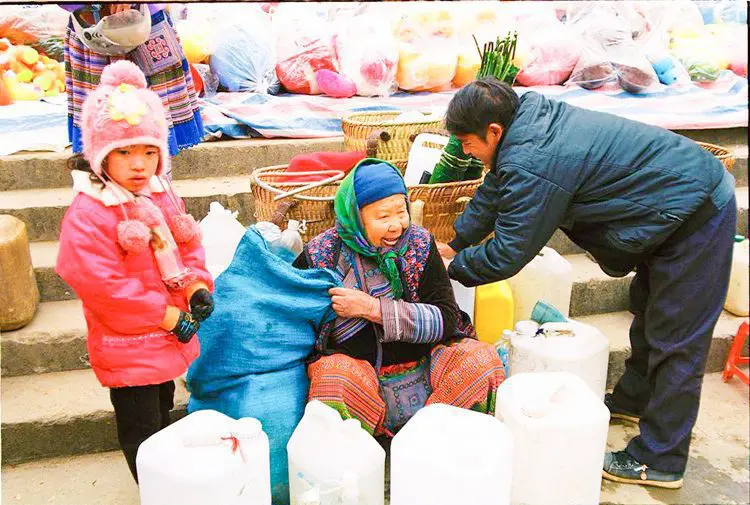 ha giang local market